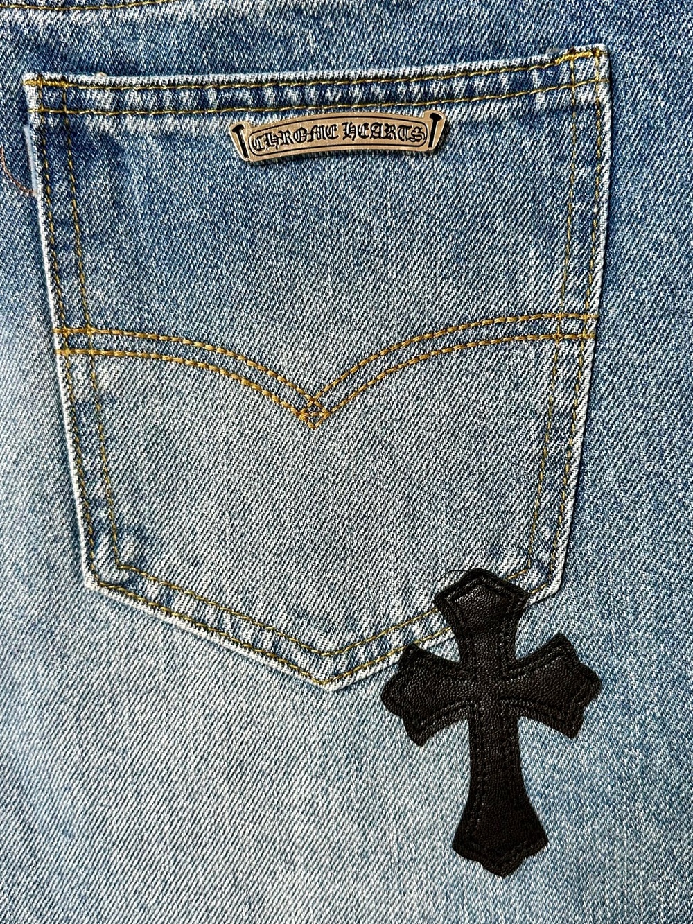 Chrome Hearts x Lemandik Embellished Cross Jeans - Picture 5 of 6